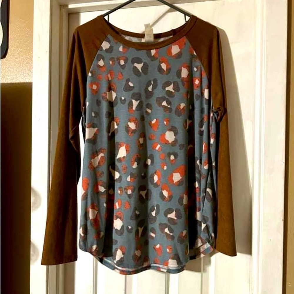 Medium Honey Me Long Sleeve Shirt